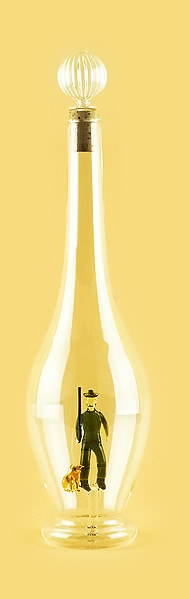 Бутылка «Охотник» из стекла ручной работы