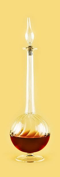 Графин «Грань грации» из стекла ручной работы