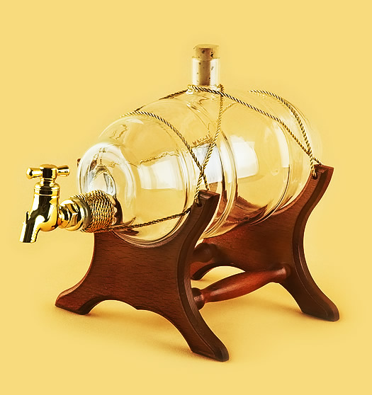 Бочка для вина на деревянной подставке из стекла ручной работы