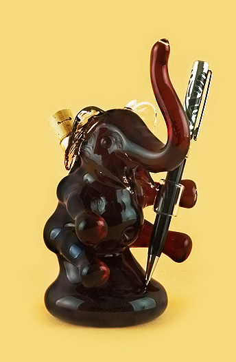 Подставка под ручку «Слон» из стекла ручной работы